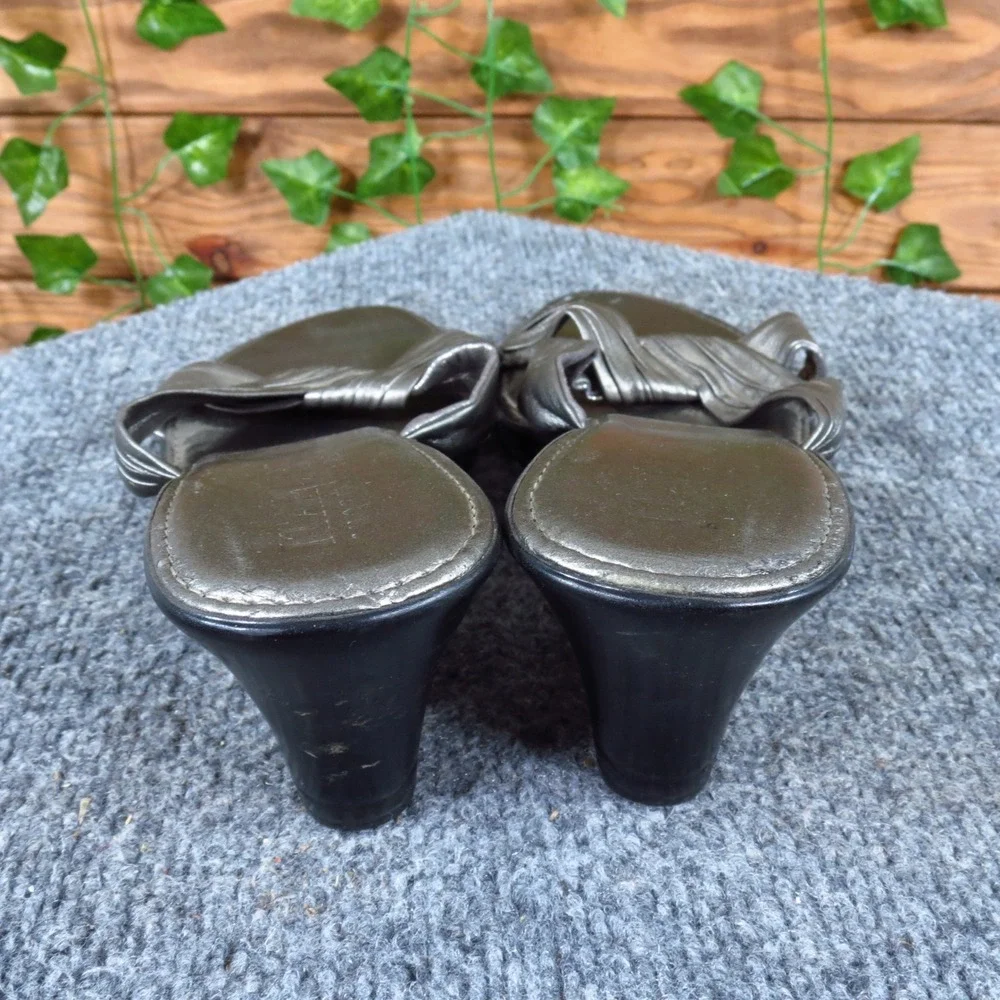 Italian Shoemakers Women Wedge Sandals Size 10 Dress Casual Pewter Metallic Grey